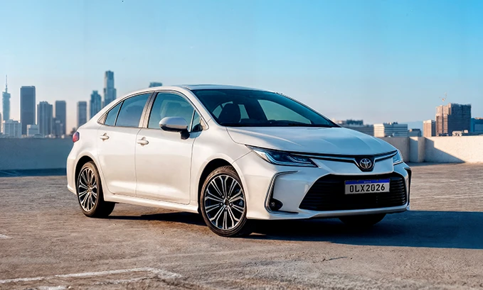 Carros, vans e utilitários